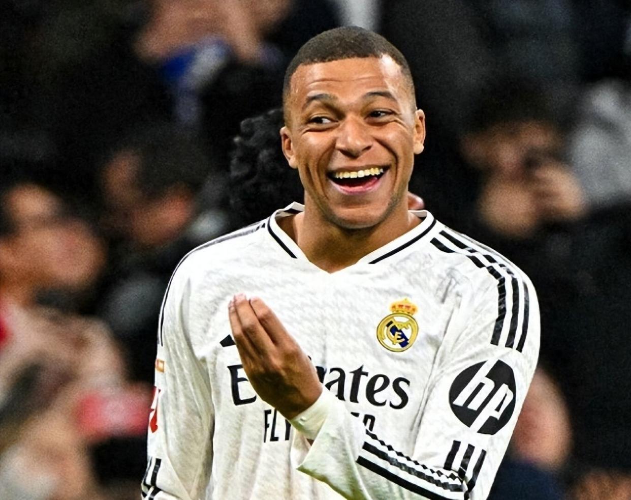 爱游戏官网-关于姆巴佩关键节点战术调整风云突变勒沃库森今夜更衣室发声，金州勇士围绕荷甲篮板制胜瞬间刷屏的信息